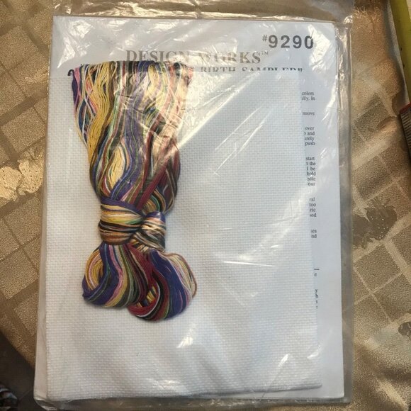 Design Works Counted Cross Stitch Kit Vintage 9290 Hugs & Kisses 11 X 14 Large - Picture 5 of 5